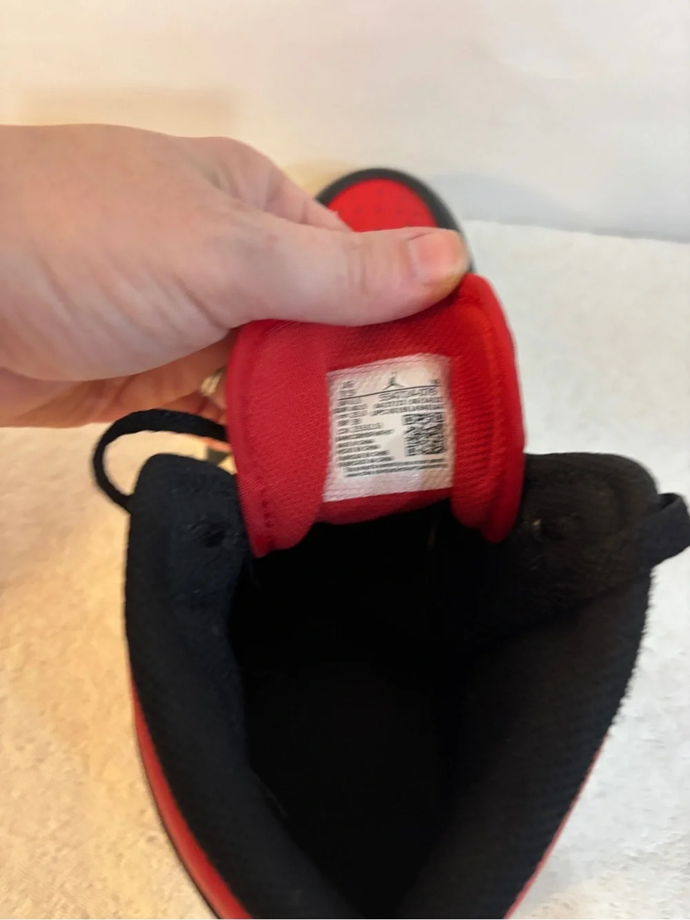 Jordan mid “bred